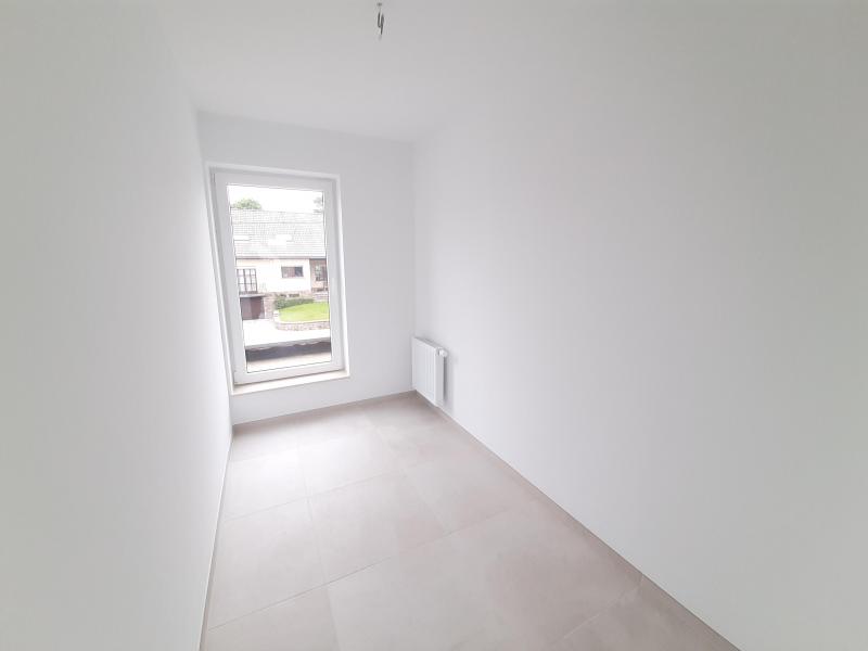 Neues Reiheneckhaus am Stadtrand von Welkenraedt zu verkaufen in 4840 Welkenraedt