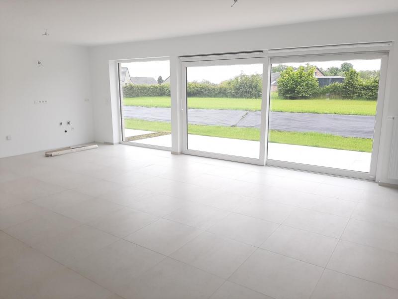 Neues Reihenhaus am Stadtrand von Welkenraedt zu verkaufen in 4840 Welkenraedt