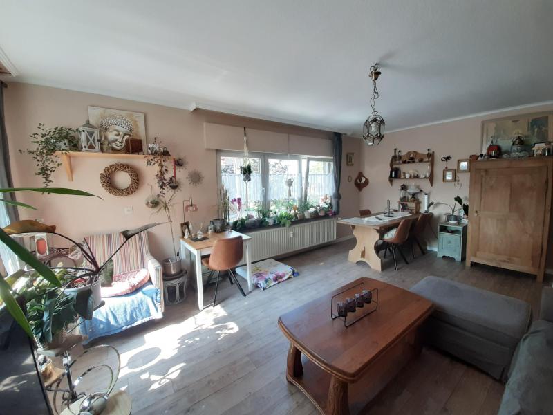 Mehrfamilien oder Mehrgenerationenhaus in hervorragender Lage in 4728 Hergenrath