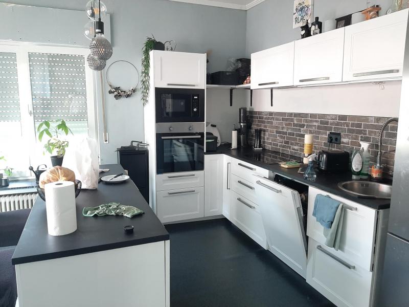 Mehrfamilien oder Mehrgenerationenhaus in hervorragender Lage in 4728 Hergenrath