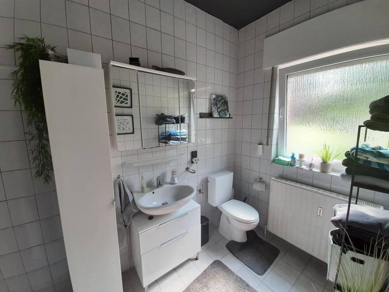 Mehrfamilien oder Mehrgenerationenhaus in hervorragender Lage in 4728 Hergenrath