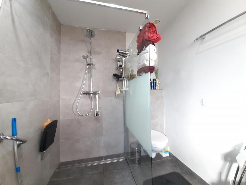 Topgepflegtes Mittelreihenhaus in ruhiger Lage Zentrumsnah in 4721 Kelmis, Doktor Molly Strasse 20