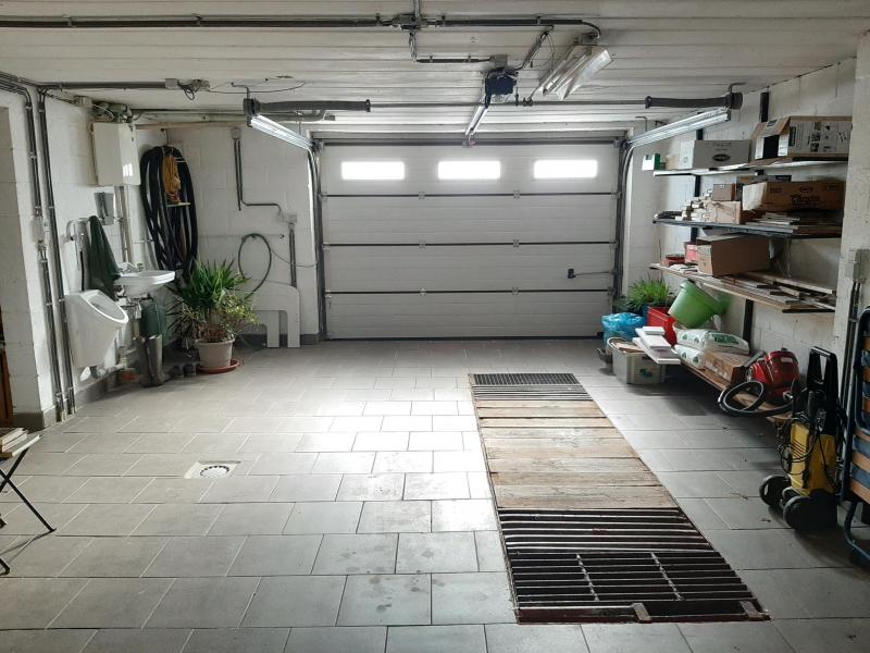 Schöner Bungalow mit Weitsicht umgeben von malerischer Landschaft in 4710 Herbesthal, Feldstrasse 24