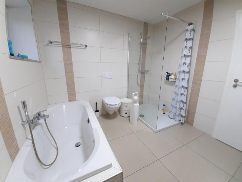 Top modernes Reihenhaus eines ehemaligen renovierten Bauernanwesens in 4728 Hergenrath