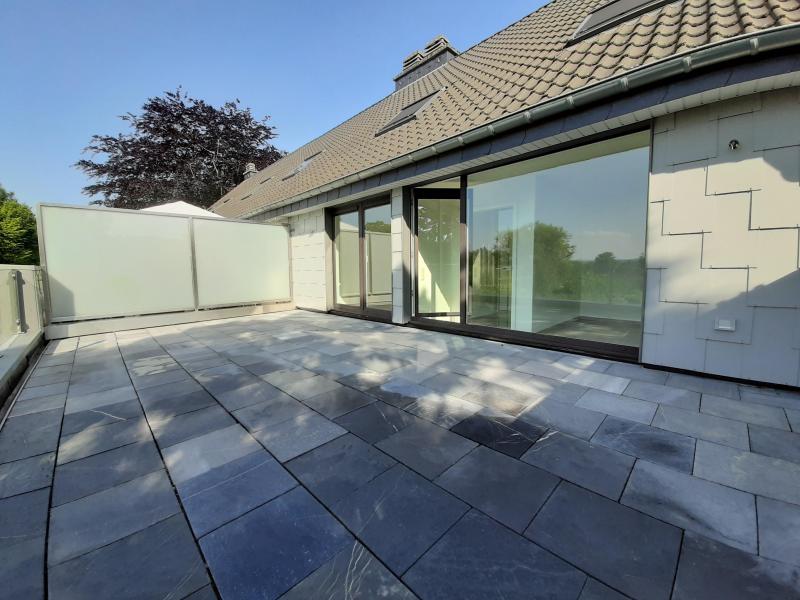 Top modernes Reihenhaus eines ehemaligen renovierten Bauernanwesens in 4728 Hergenrath