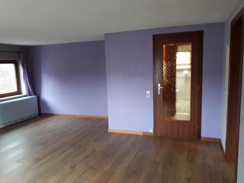 Schönes Appartement auf der zweiten Etage im Zentrum von Kelmis mit Blick ins Grüne in 4720 Kelmis