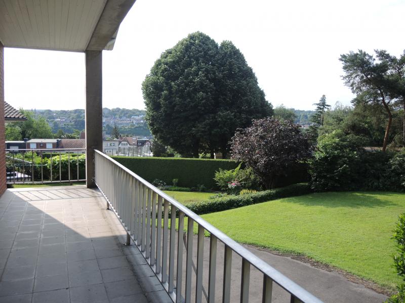 Schöner Bungalow in exponierter Lage in 4800 Lambermont