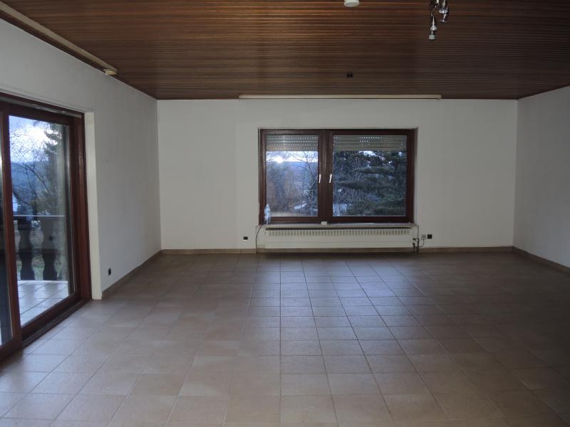 Schönes grosses Einfamilienhaus im Bungalowstil in Recht in Bergstrasse 168 in 4780 Recht