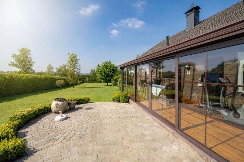 Sehr schönes und solides Haus im Naherholungsgebiet der Eifel in 4950 Waimes